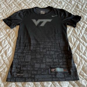 Virginia tech drifit shirt- men’s size Xs